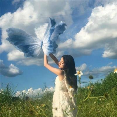 独家爆料：顶流绯闻绯闻澄清适得其反，双方工作室齐声否认，前后半年